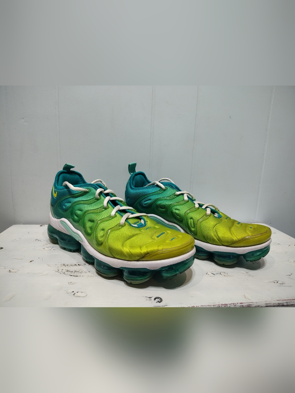Nike Air VaporMax Plus Lemon Lime Size 10.5